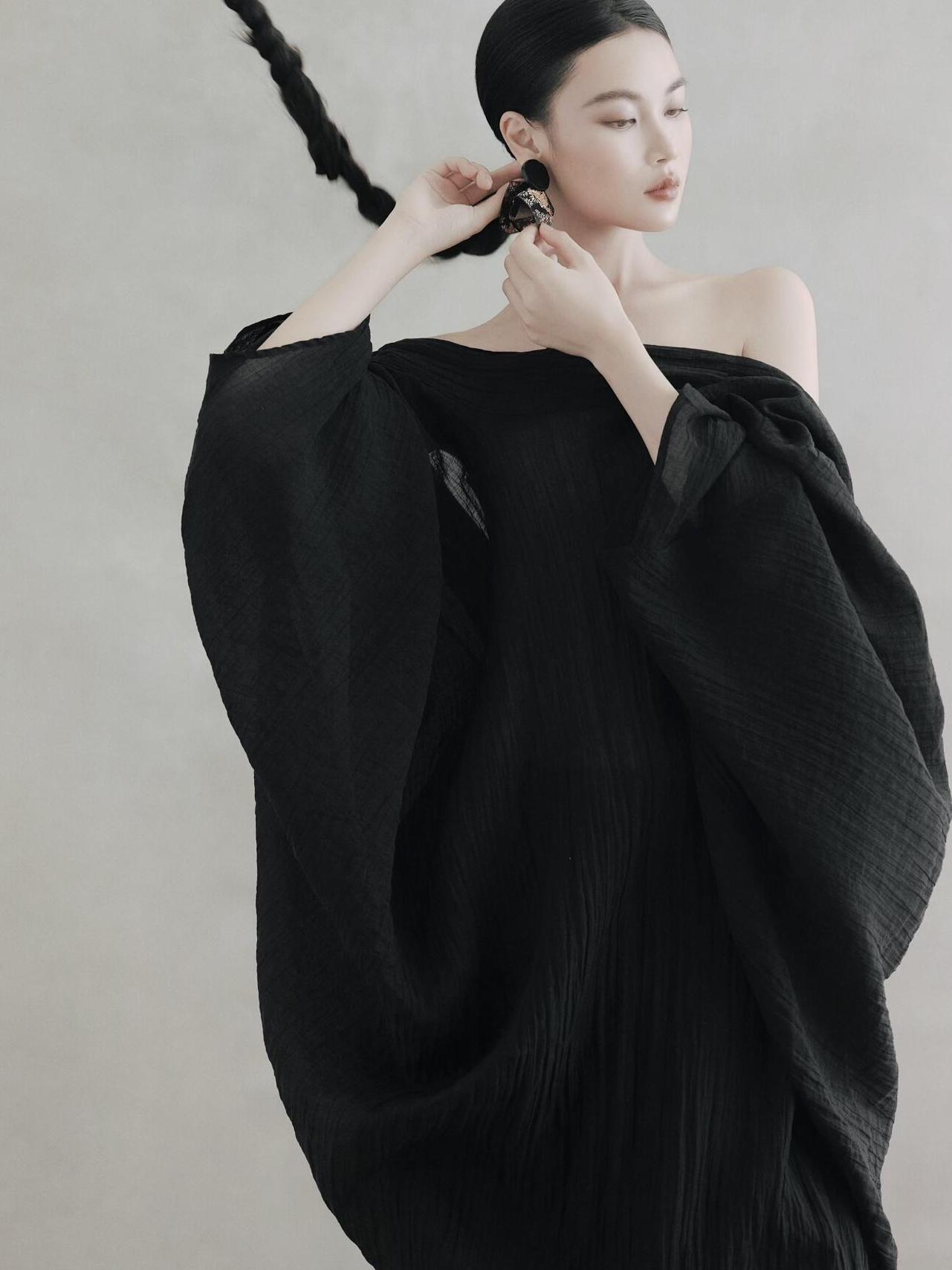 黒のバックレスドレス レディース レトロ民族風 アート写真ス - Photography Zen のレビューと価格