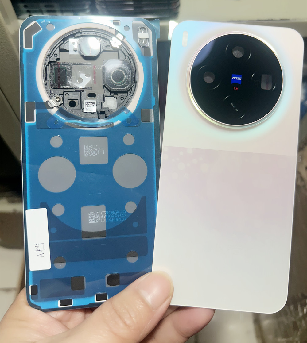 Vivo X300 Pro 5G用交換用X300バックカバー - Photography Vivo X300 Pro のレビューと価格